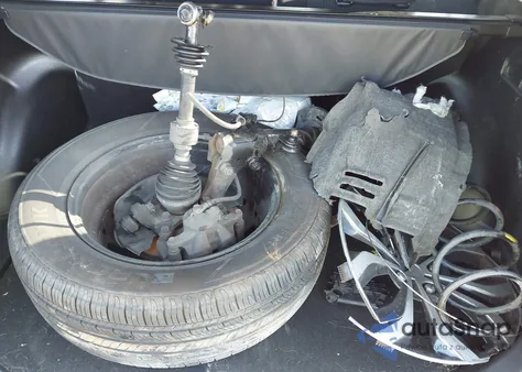 2016 Toyota Rav4 Le z USA, uszkodzony, nr VIN JTMBFREV7GD189846